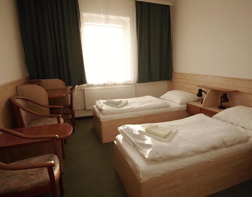 Kolej Akademie room 5